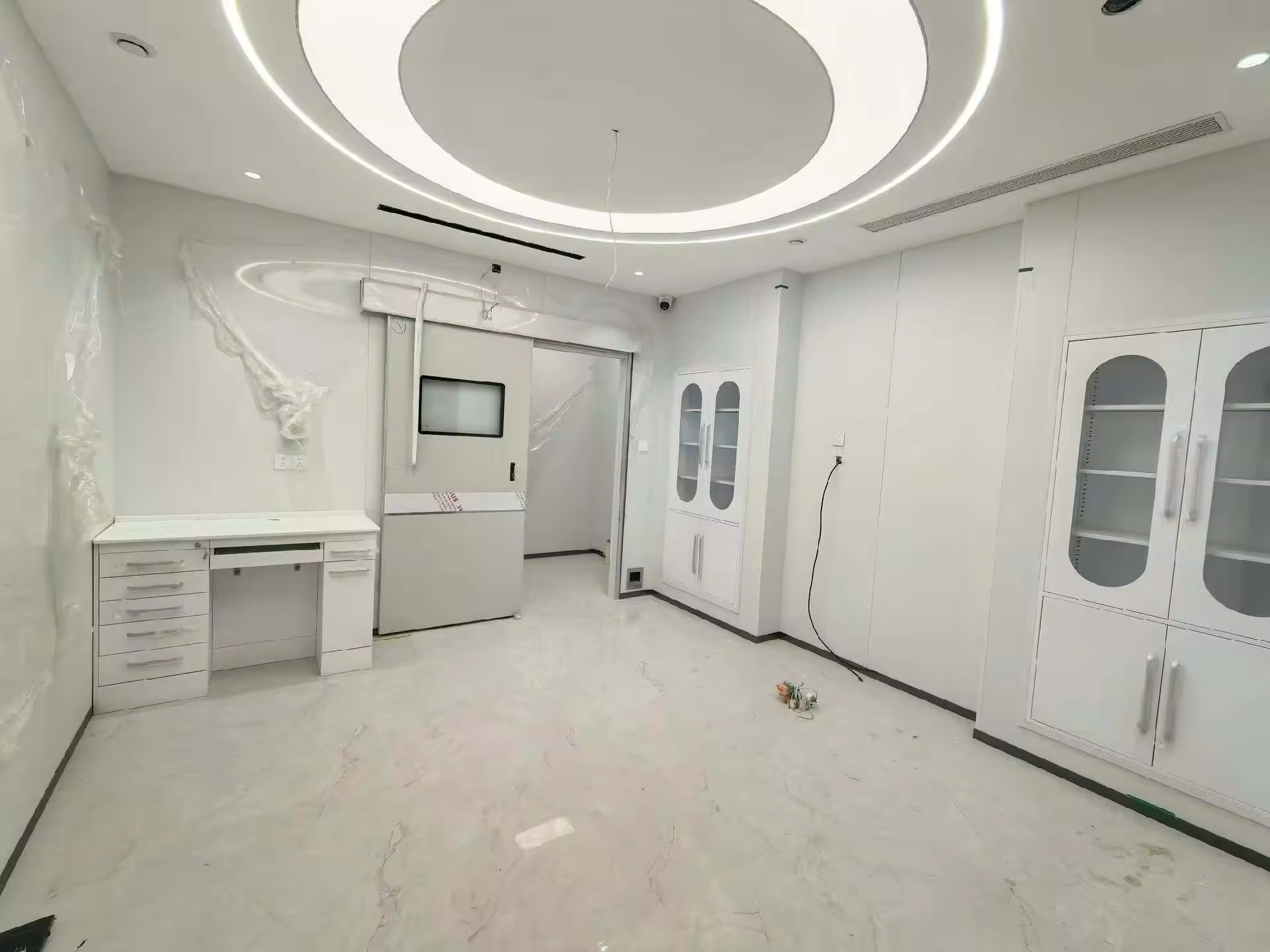 Mobiliário Hospitalar, Armário - Medical Lab Design avaliação e preço